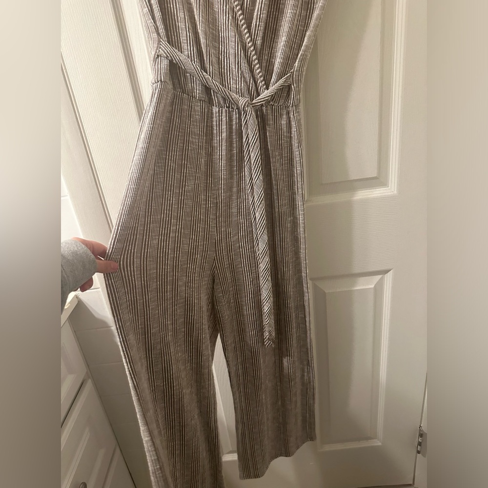Jumpsuit - Picture 3 of 3